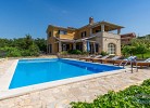 Villa Salvea zur Alleinnutzung mit 50m2 grossem Pool